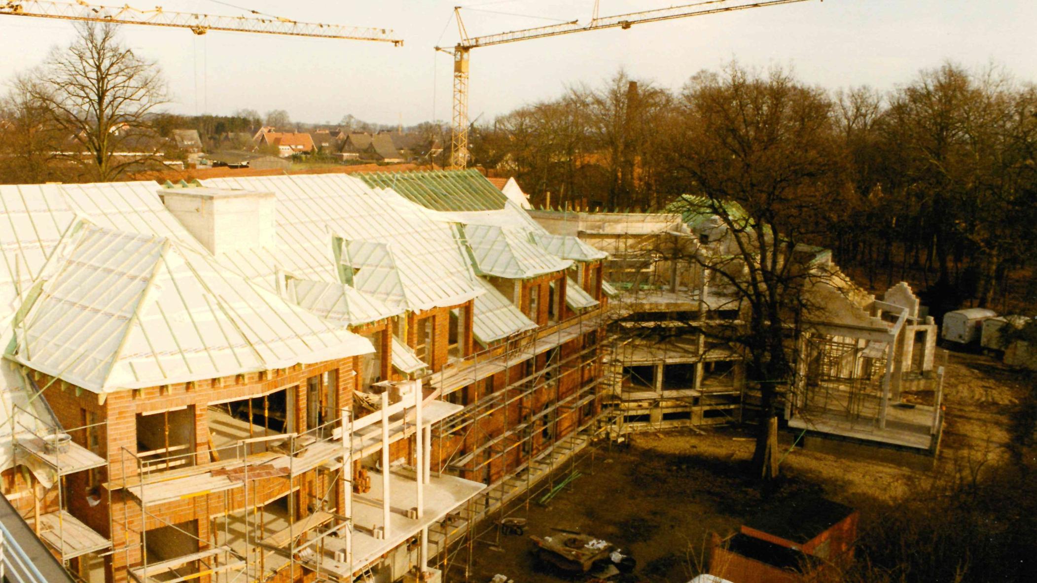 Eine Aufnahme aus der Bauphase, 1993.