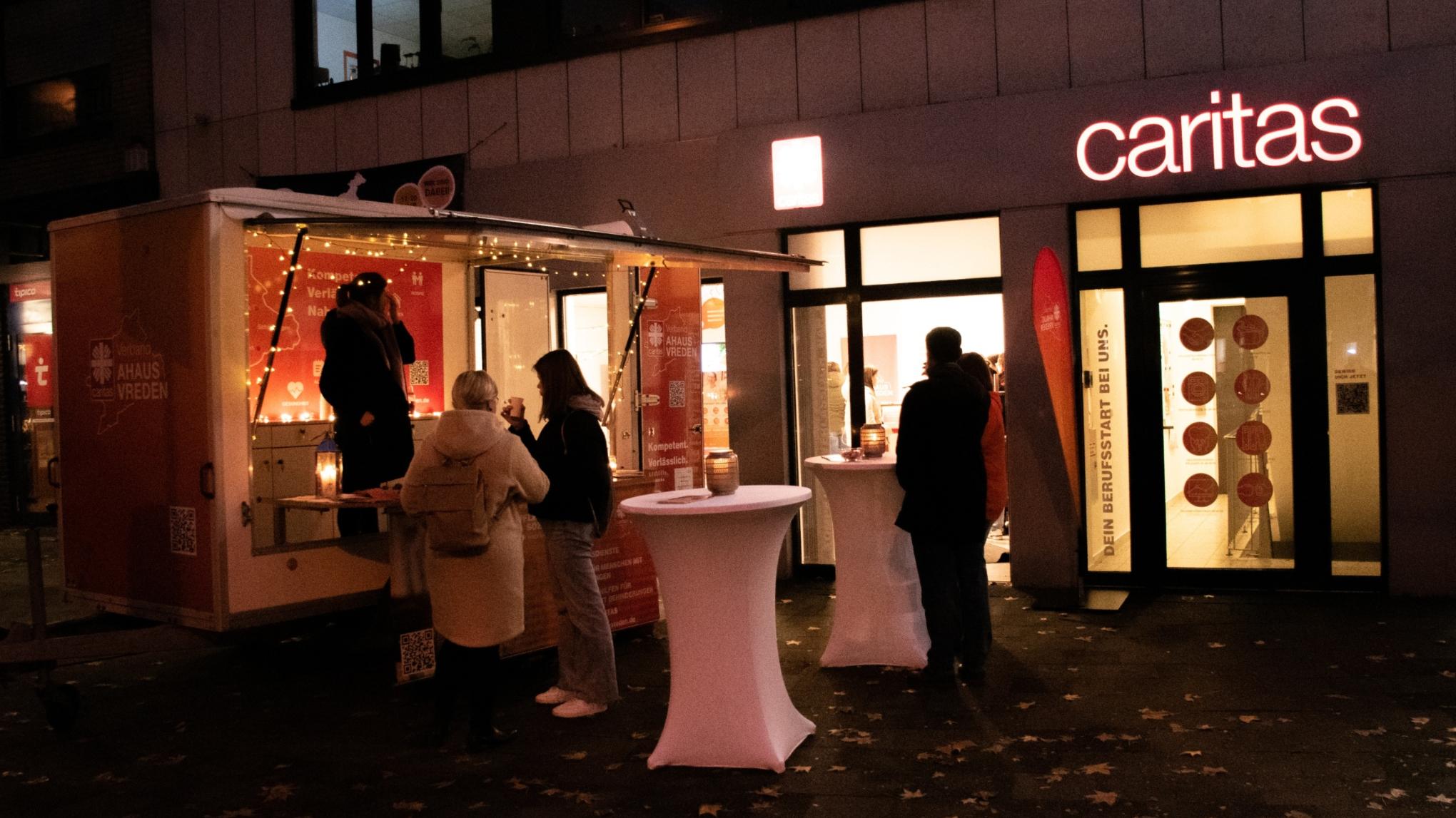 An und in der Geschäftsstelle an der Coesfelder Straße 6 in Ahaus informierten wir bei der Nacht der Ausbildung über unsere Ausbildungsmöglichkeiten.