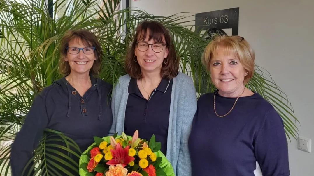 Sonja Kurth (M.), mit Irmgard Hermes (l.) und Petra Berger.