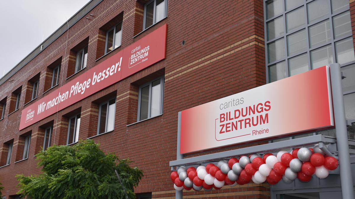 Mitten im Herzen der Stadt Rheine: das Caritas Bildungszentrum am Kardinal-Galen-Ring 84-86.