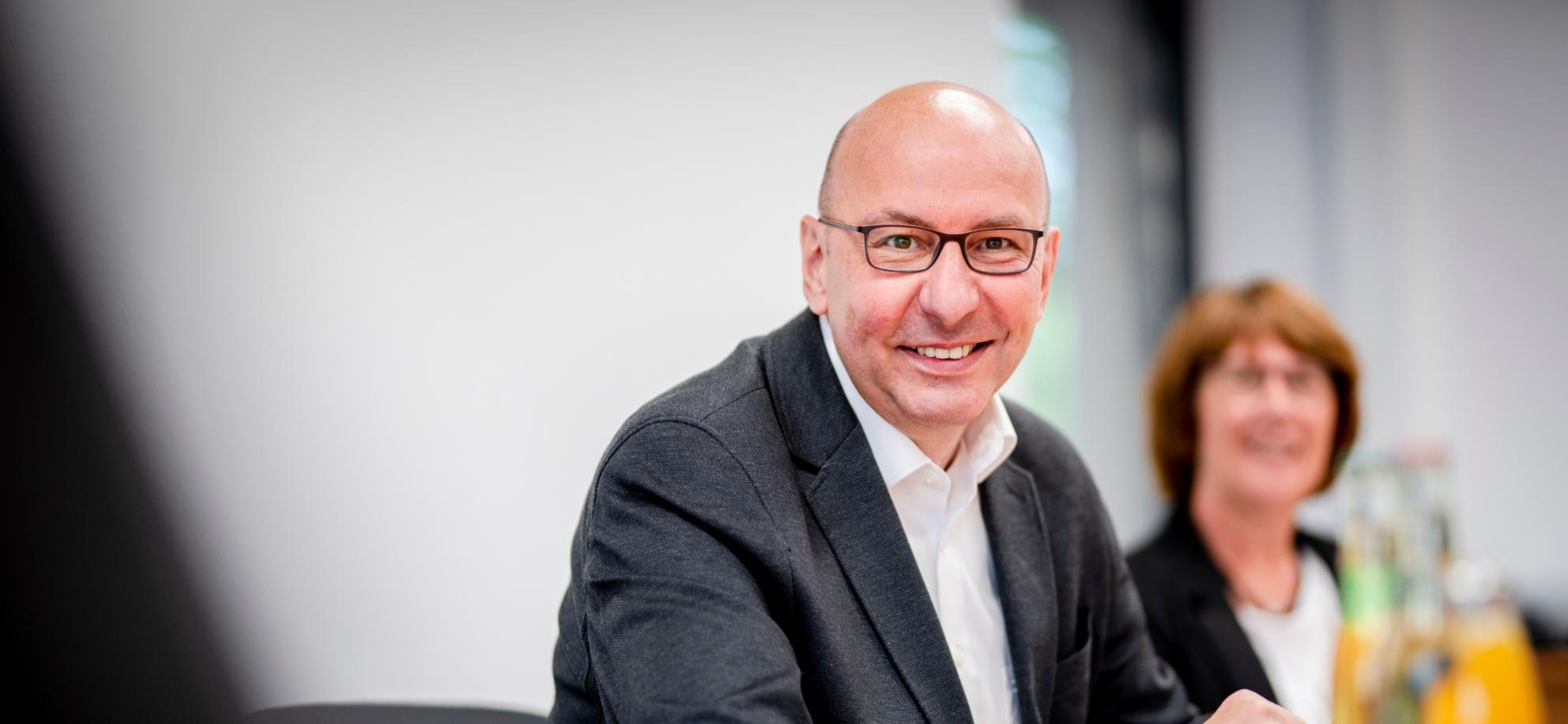 <span class='first'>Wir bieten</span><span class='second'>Vorteile und Zusatzleistungen</span>