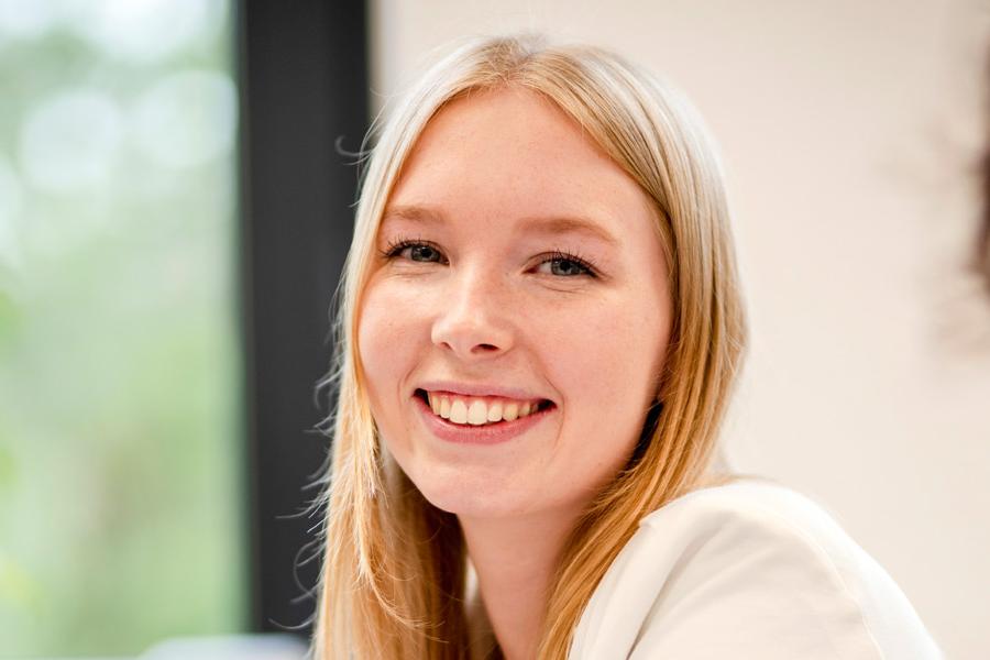 <span class='first'>Ausbildung</span><span class='second'>Personaldienstleistungskauffrau/-mann</span>