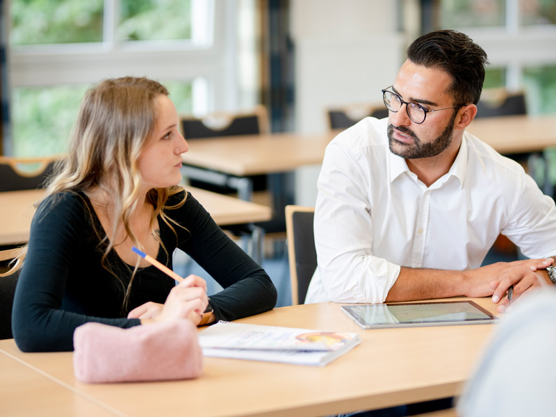 Schulsozialarbeiter/in beziehungsweise Schulsozialcoach